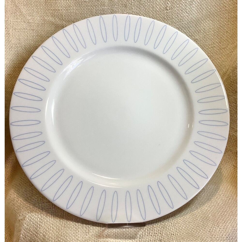 Marshall Field’s MARKETPLACE white 11 in dinner plate w/ blue oval pattern